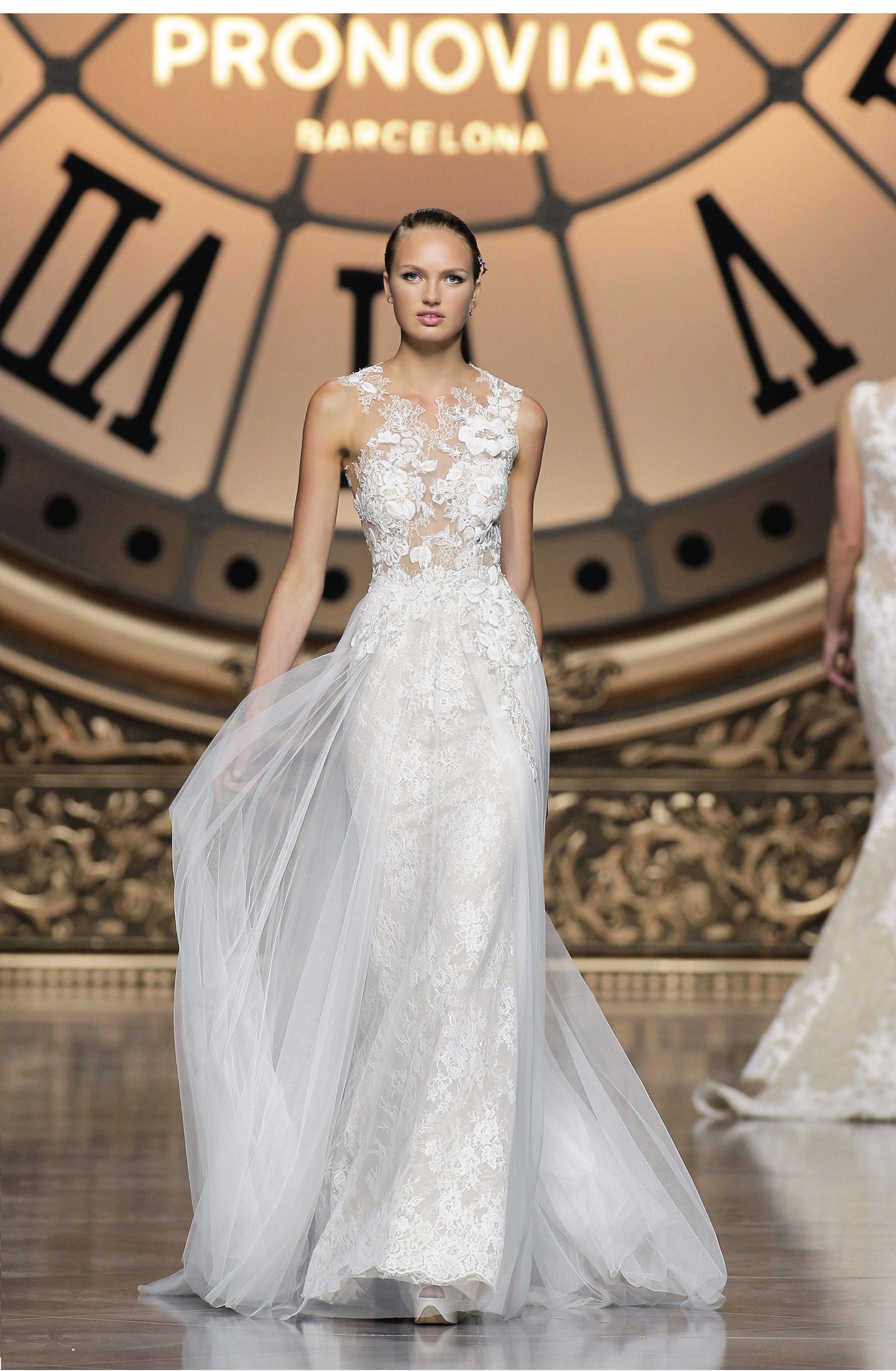 FINAL SALE: Pronovias VINTAGE Lace and Illusion Wedding Dress