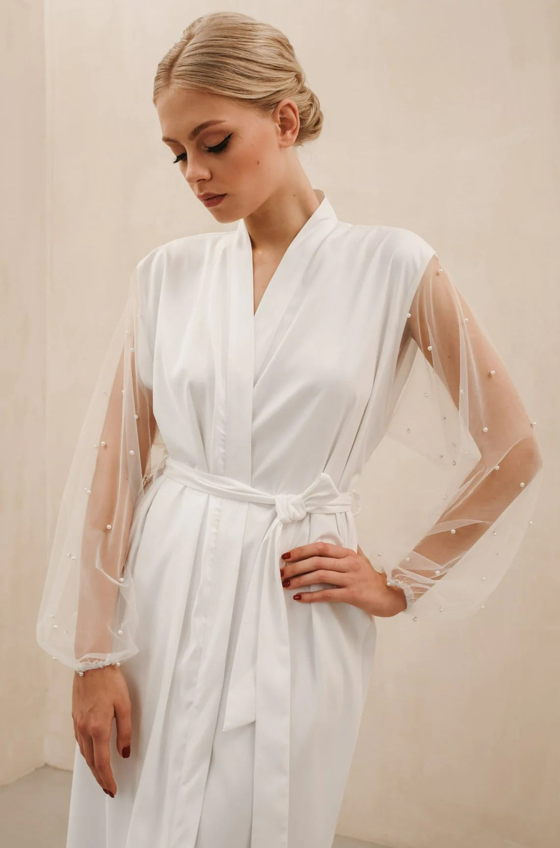 Pearl Sleeve Bridal Robe