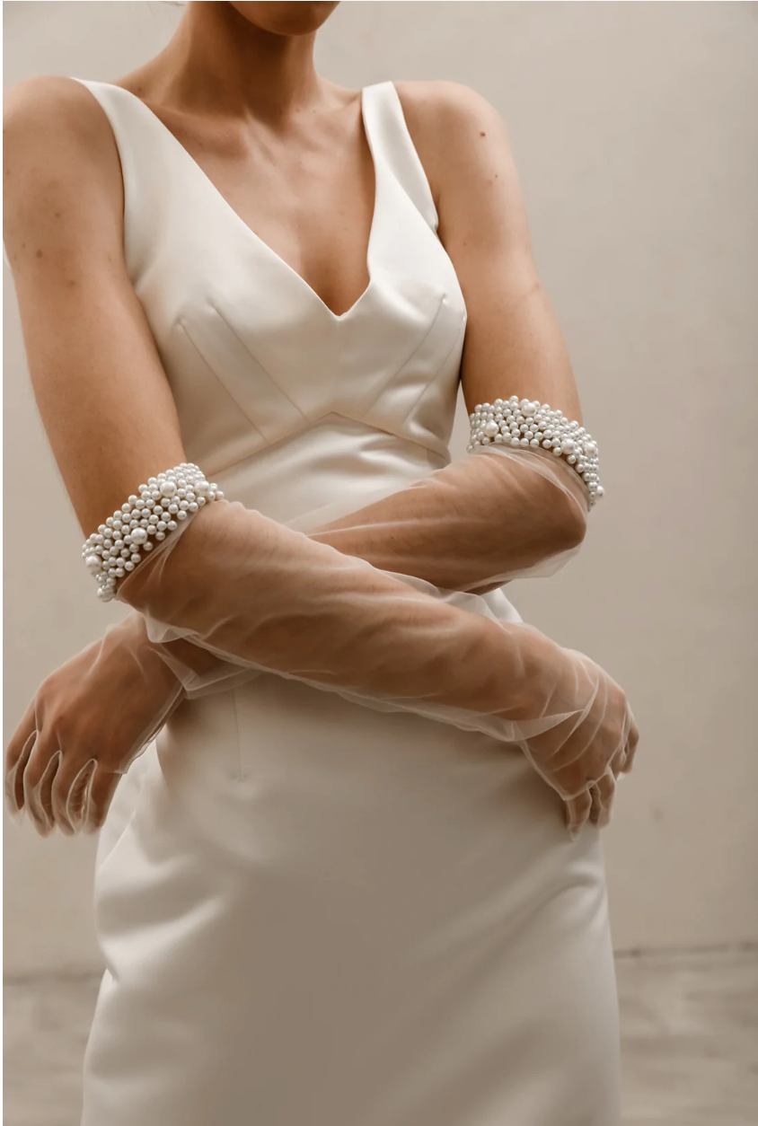 Bridal Gloves Pearl Cuff G003