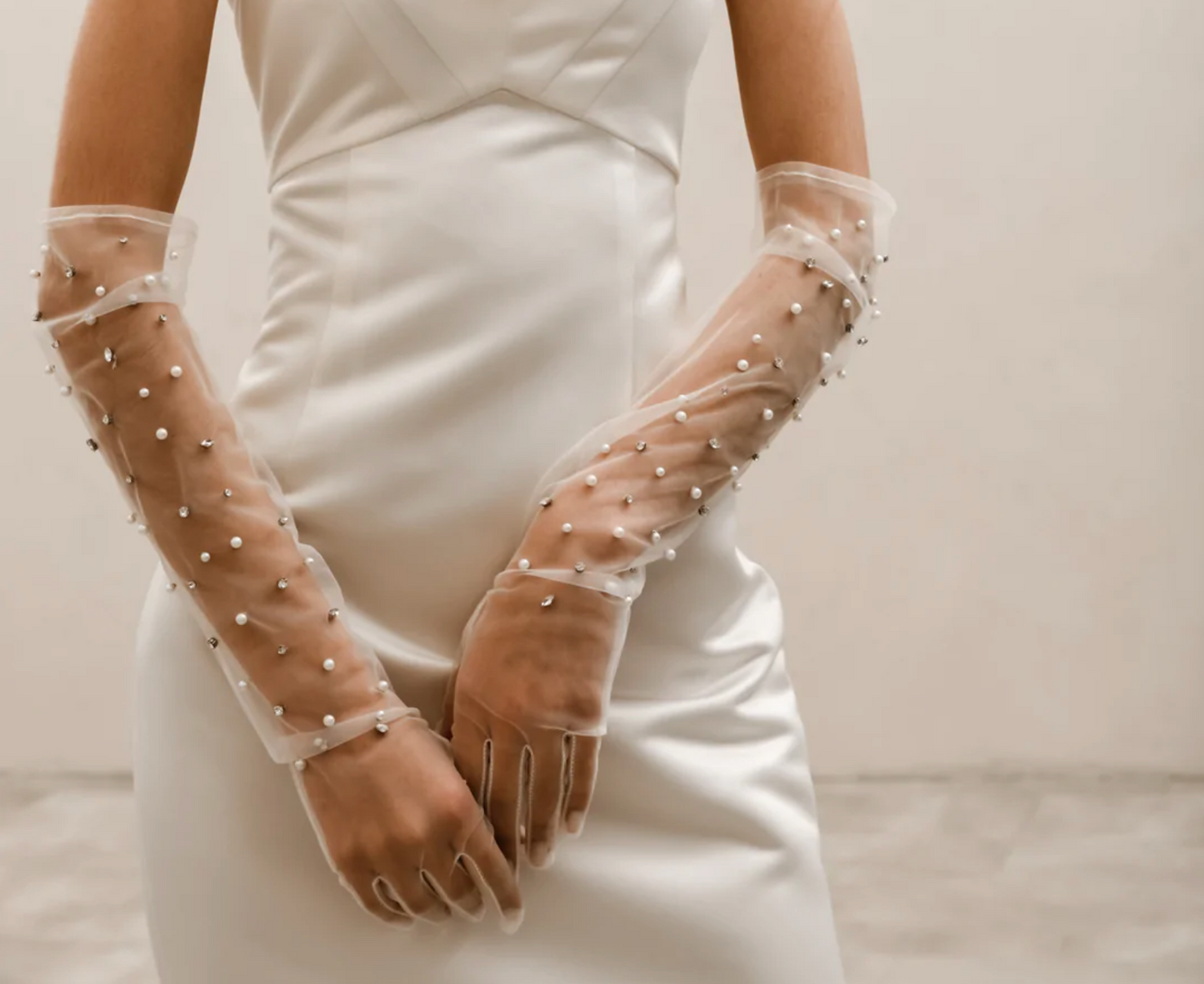 Bridal Gloves Pearl and Rhinestone G006